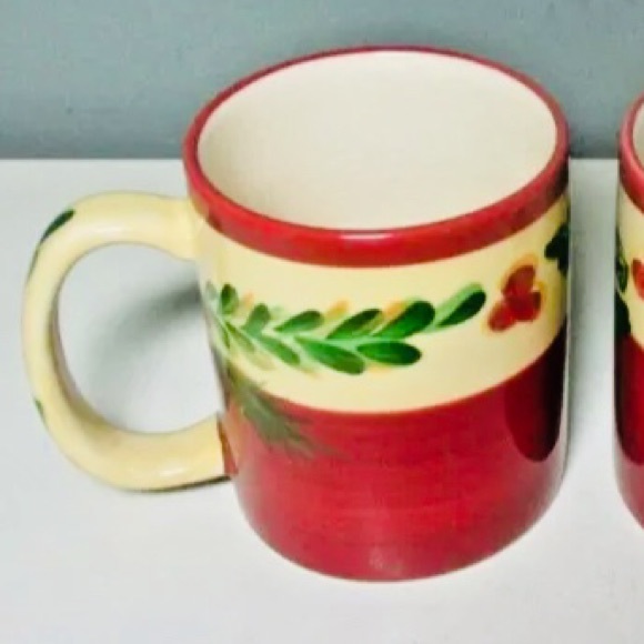 🎄SLAH Set of 2 Christmas Memories Standard Coffee Cups EUC - Picture 2 of 5